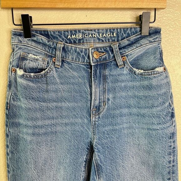 American Eagle Jeans Womens Size 00 Long Mom Blue Medium Wash Denim Distressed - Picture 2 of 12